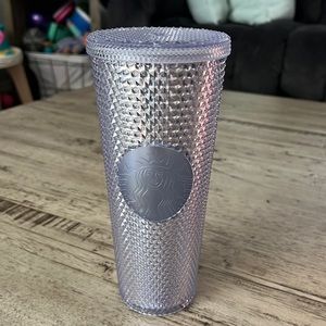 Starbucks clear studded 24oz cup. No straw